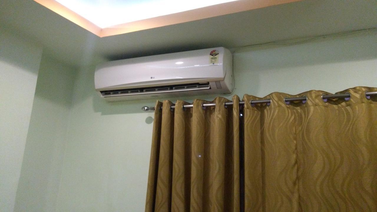 Hotel Picasso Varanasi Prime Location Bagian luar foto